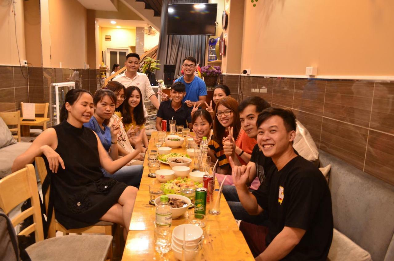 Language Exchange Hostel 2 Ho Chi Minh City Bagian luar foto