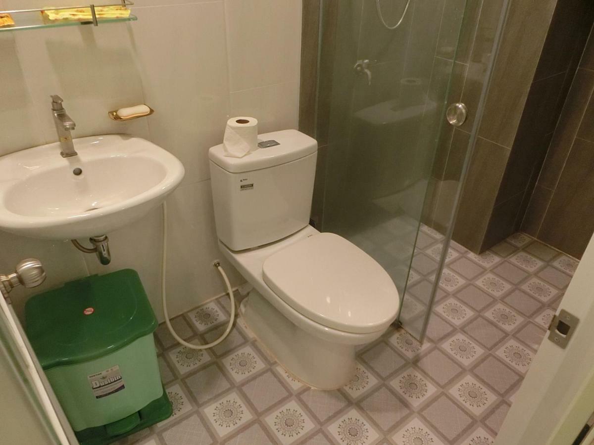 Language Exchange Hostel 2 Ho Chi Minh City Bagian luar foto