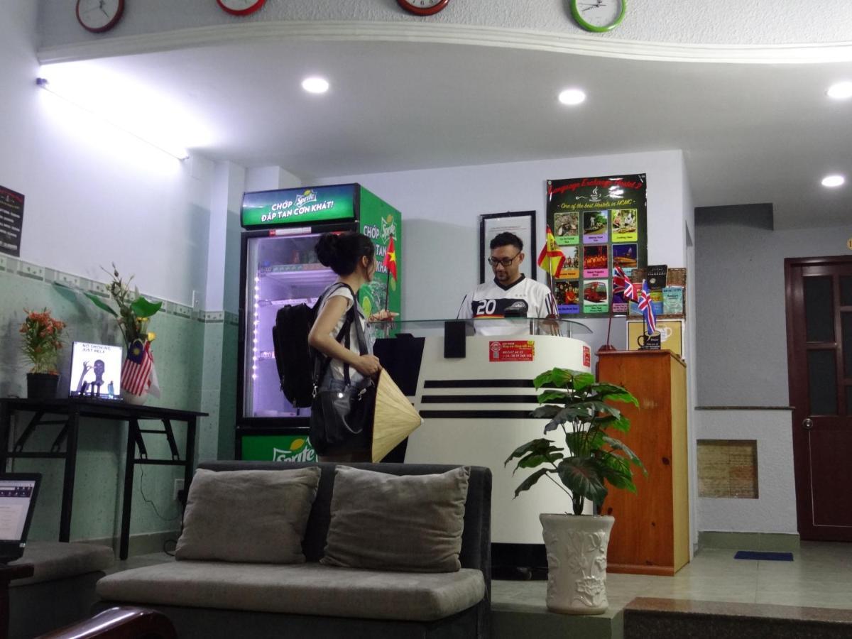 Language Exchange Hostel 2 Ho Chi Minh City Bagian luar foto